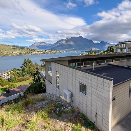 Contemporary Hilltop Abode Queenstown Exterior photo